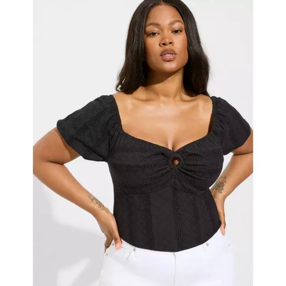 NEW Torrid Eyelet Cotton Keyhole Off Shoulder Crop Top size 3 = 3X 22/24 - Picture 1 of 15